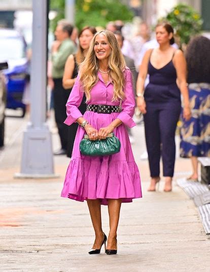 carrie bradshaw dior clutch|carrie bradshaw designer handbags.